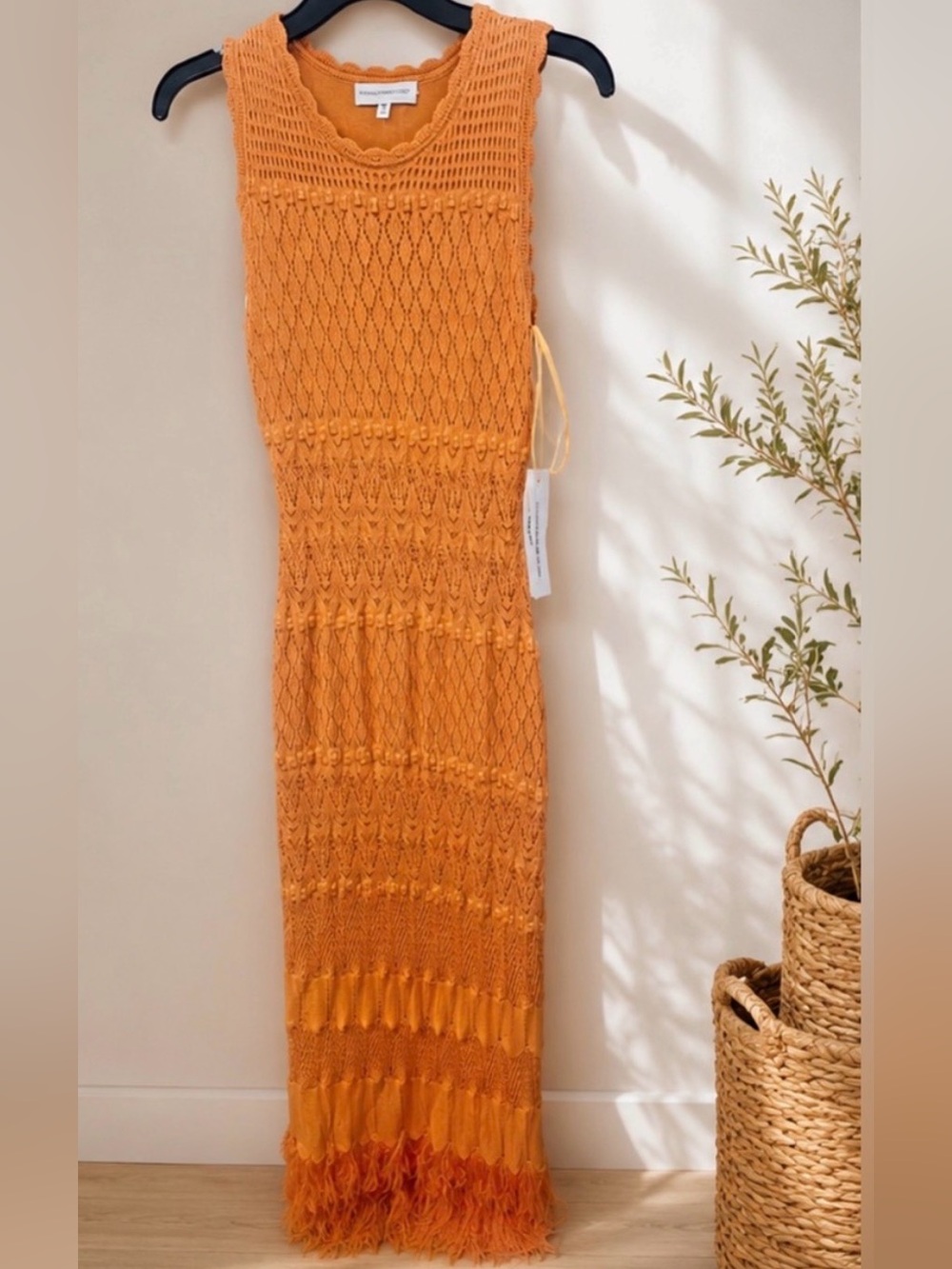 NEW TORN BY RONNY KOBO SUMMER FRINGE Crochet Dress SIZE M
🚨NO DISCOUNT - Picture 7 of 15